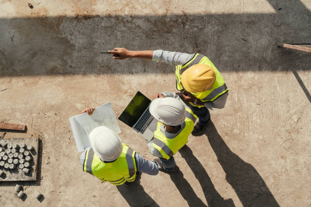Best Driveway Concrete Repair  in Redway, CA
